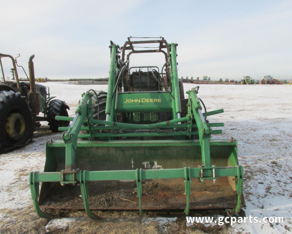 740 LOADER 8FT W/ GRAPPLE