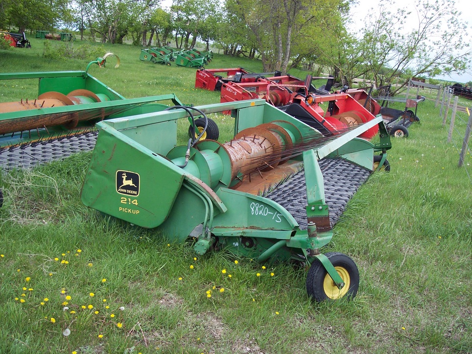 214 HEADER W/7 BELT JD PICK-UP